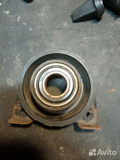 Подшипник подвесной