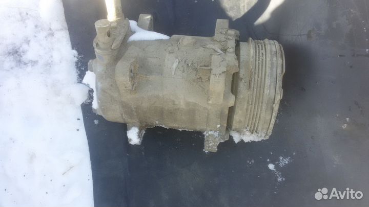 Компрессор кондиционера v-1.5 Geely MK