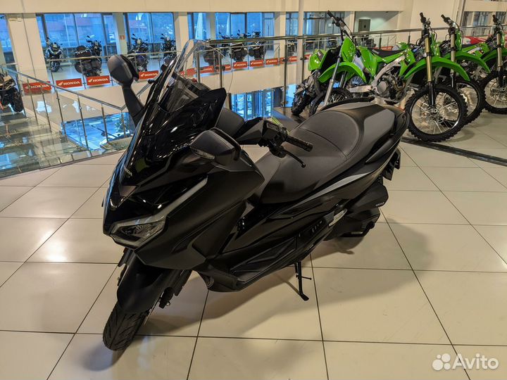 Honda Forza 350