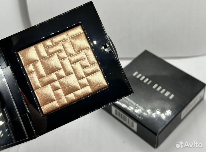 Пудра компактная bobbi brown highlighting powder