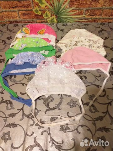 Чепчики и шапочки