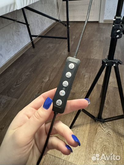 Кольцевая лампа со штативом