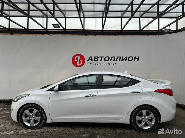 Hyundai Avante 1.6 AT, 2012, 172 000 км