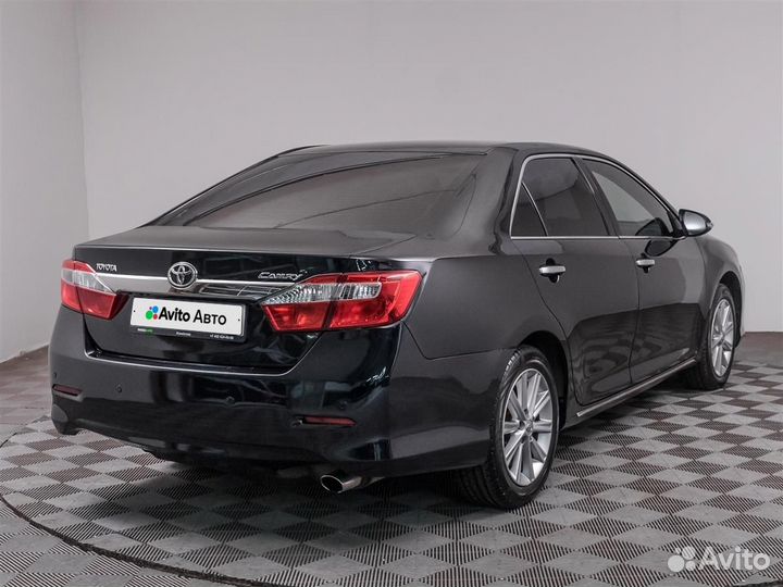 Toyota Camry 2.5 AT, 2014, 236 797 км