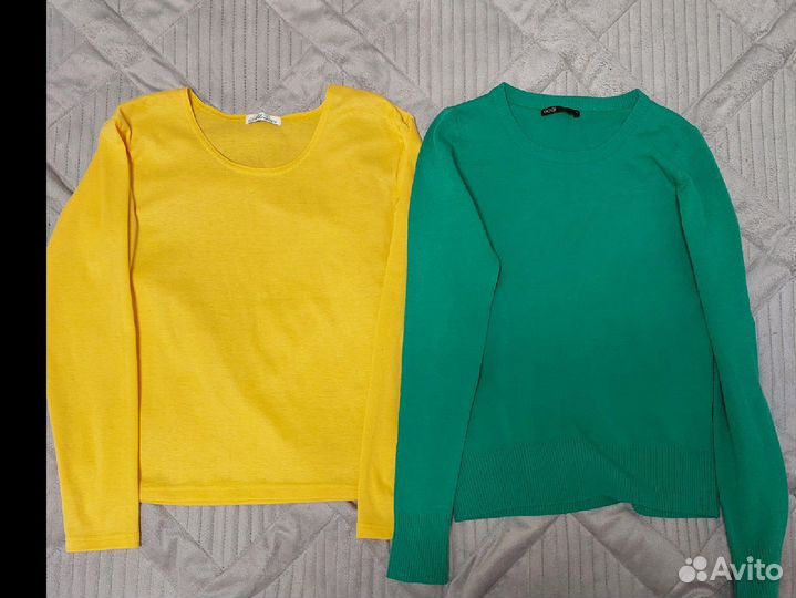Джемперы женские 2 шт