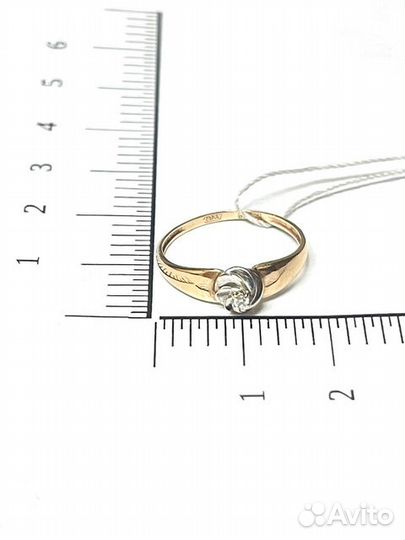 Золотое кольцо с камнем 16,5р