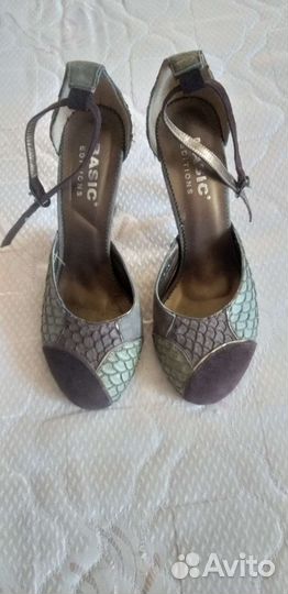 Босоножки женские 38 размер