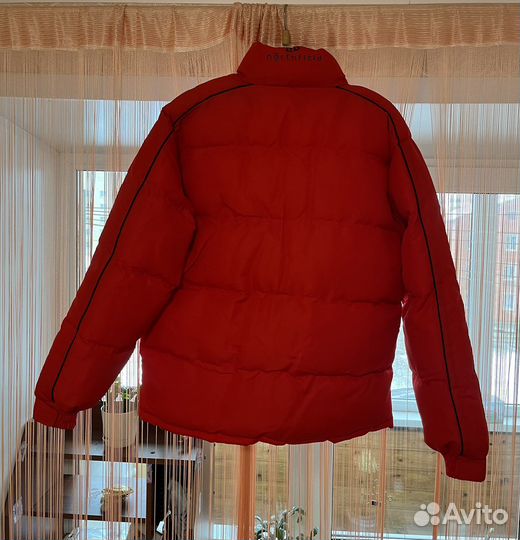 Куртка новая (размер М)