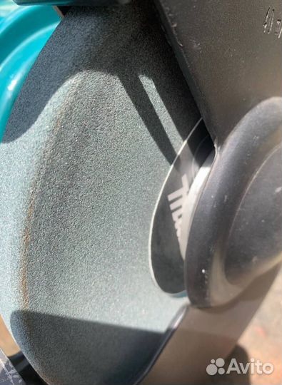 Продам Точильный станок Makita GB801