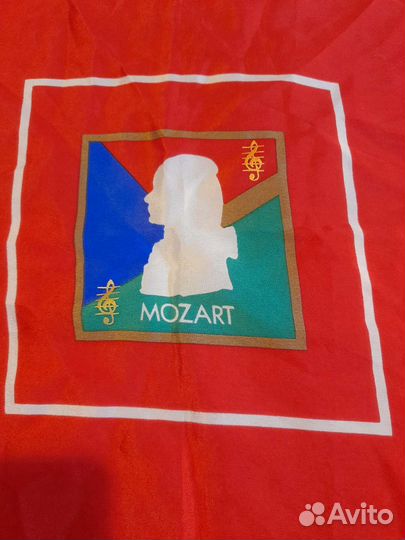 Платок Mozart натуральный шёлк 42 на 45