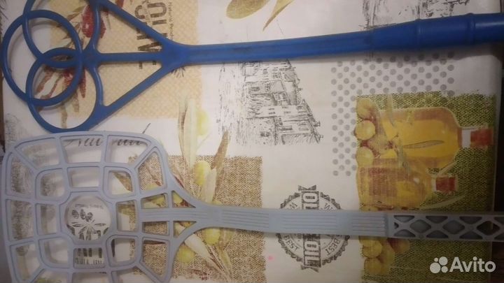 Выбивалка для ковра