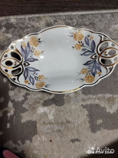 Блюдо фарфор