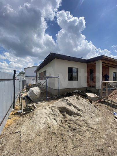 Дом 160 м² на участке 6 сот.