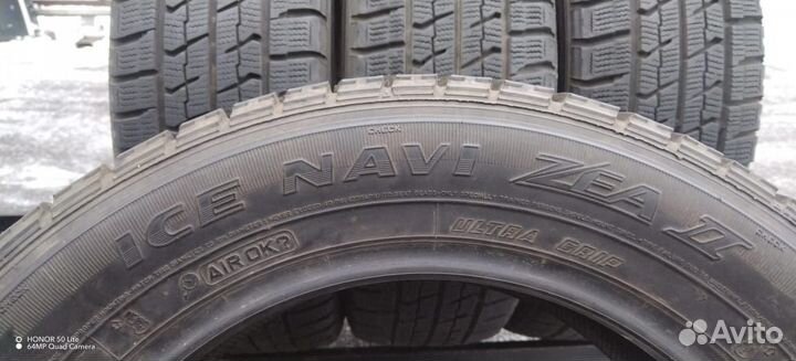 Goodyear Ice Navi Zea II 215/60 R17