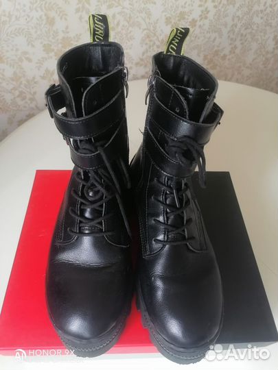 Кожаные ботинки для девочки