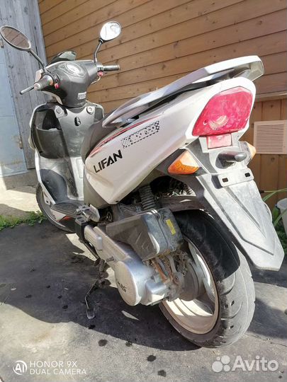 Скутер lifan 125