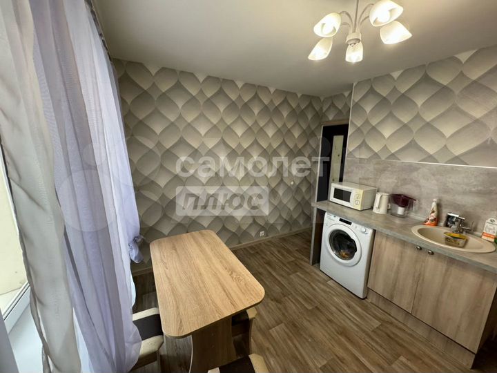 2-к. квартира, 50 м², 14/16 эт.