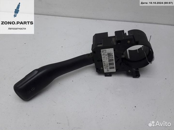 Переключатель поворотов 8l0953513g на Volkswagen Passat B5+ (GP)