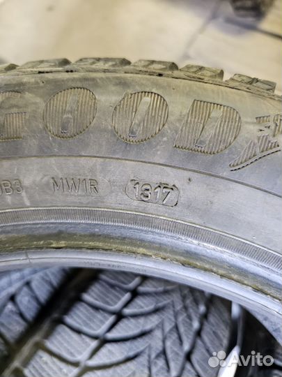 Goodyear UltraGrip Ice 2 215/55 R16 97T