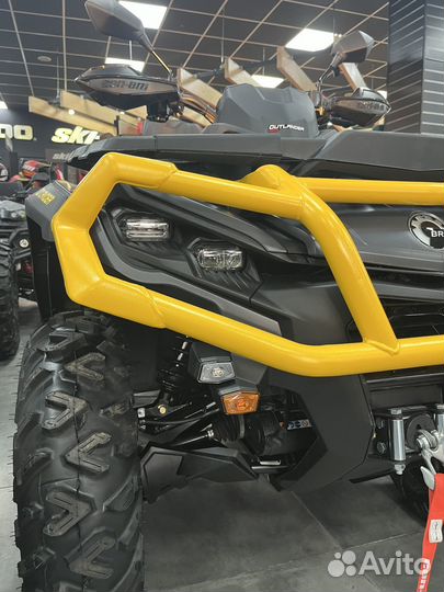 Квадроцикл BRP Can-Am Outlander MAX XT-P 1000R