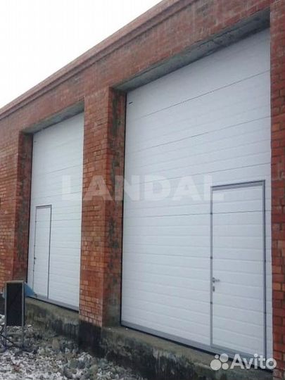 Гаражные секционные ворота