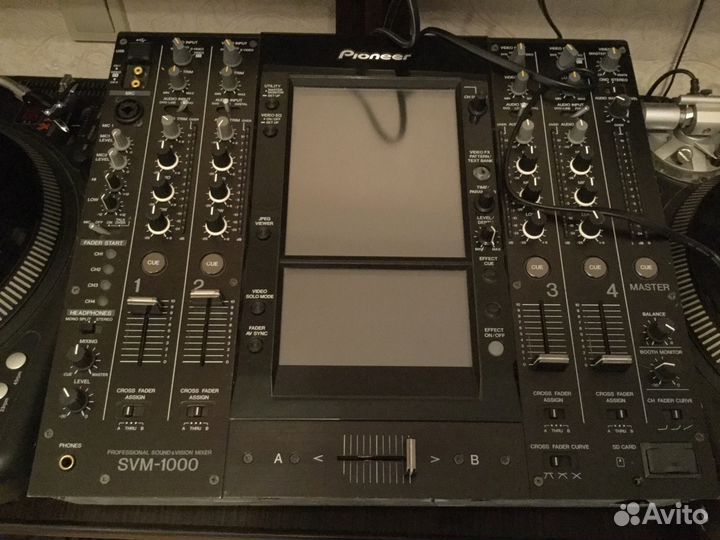 Pioneer svm-1000 audio/video mixer и 4 dvj кармана