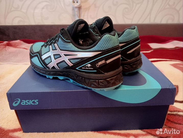 Кроссовки Asics Gel FujiSetsu Gore-Tex