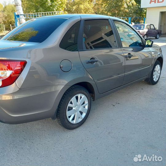 LADA Granta 1.6 МТ, 2020, 25 000 км