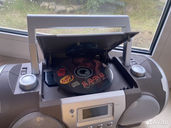 Стерео система