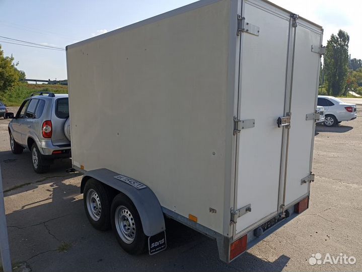 Прицеп легковой двухосный трейлер