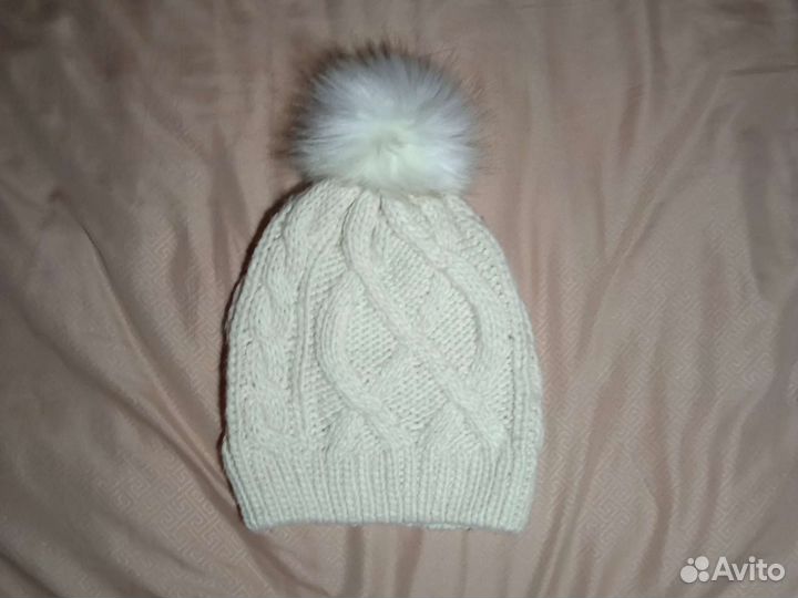 Шапка твое для девушки