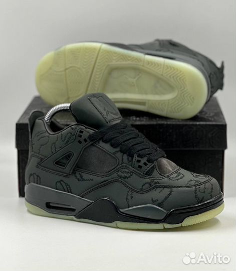 Кроссовки Nike Air Jordan 4 Retro Kaws