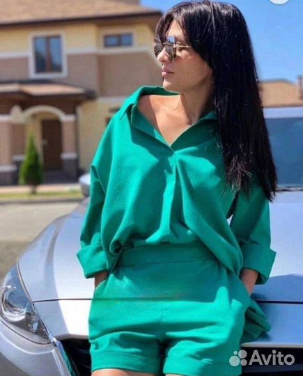 Костюм женский