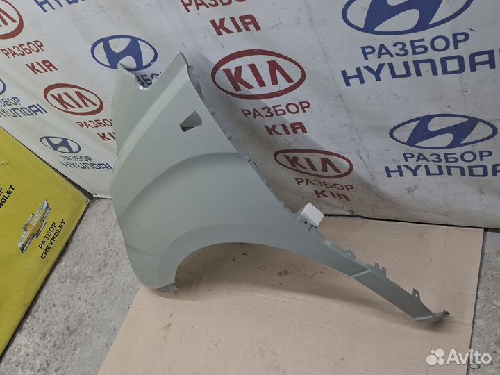 Крыло переднее левое Hyundai h1