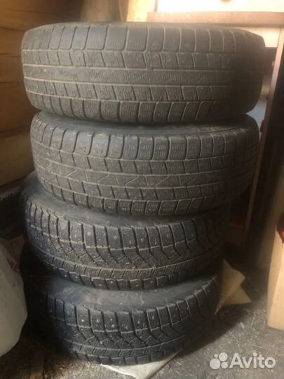 Hankook Winter I'Cept IZ2 185/70 R14