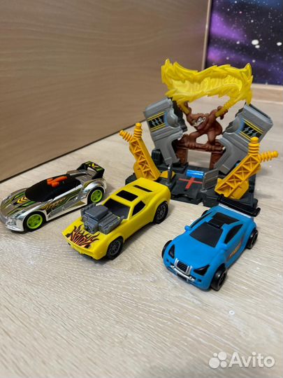 Hot wheels машинки