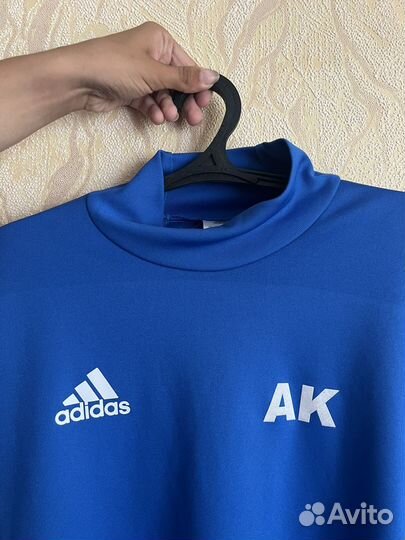 Лонгслив adidas