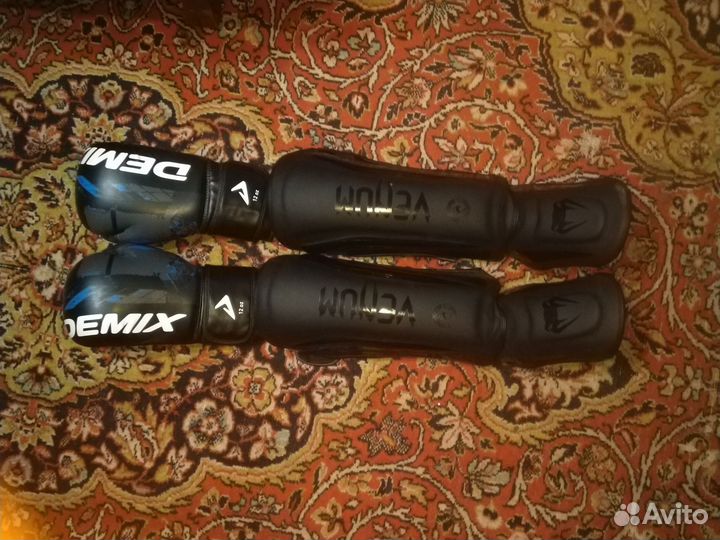 Защита голени, перчатки боксерские и бинты