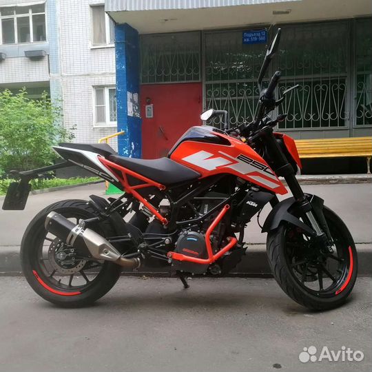 KTM 250 Duke 2020