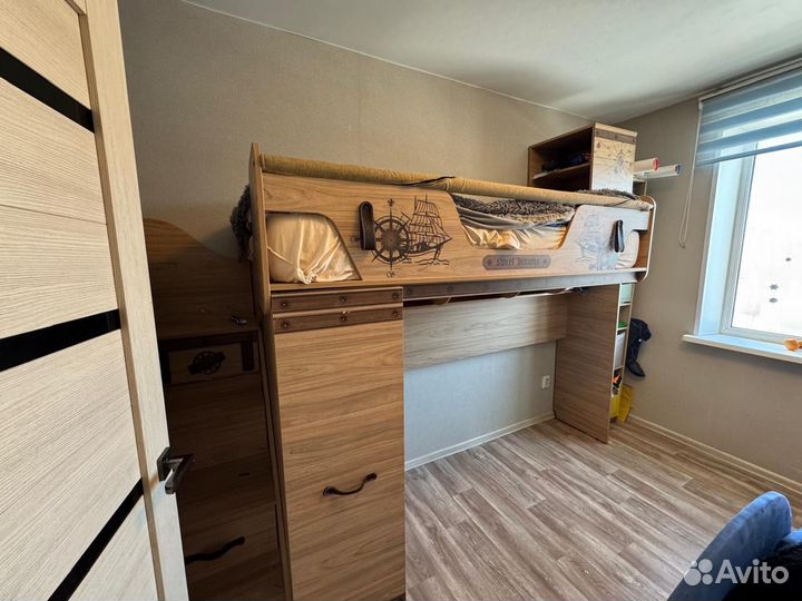 Кровать чердак