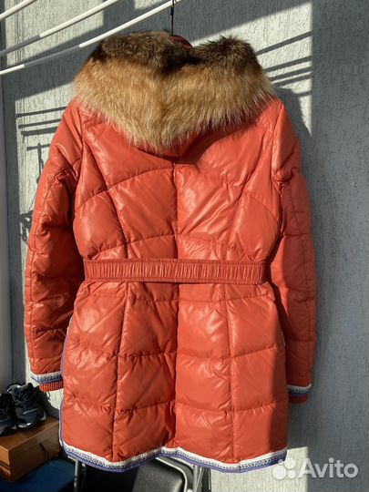 Пуховик женский 46 48 размер с мехом лисы
