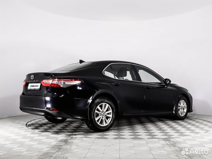 Toyota Camry 2.0 AT, 2021, 58 937 км