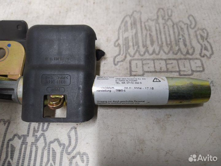 Замок ремня безопасности Mercedes-Benz C-Class