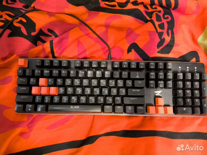 Игровая механическая клавиатура Zet gaming blade