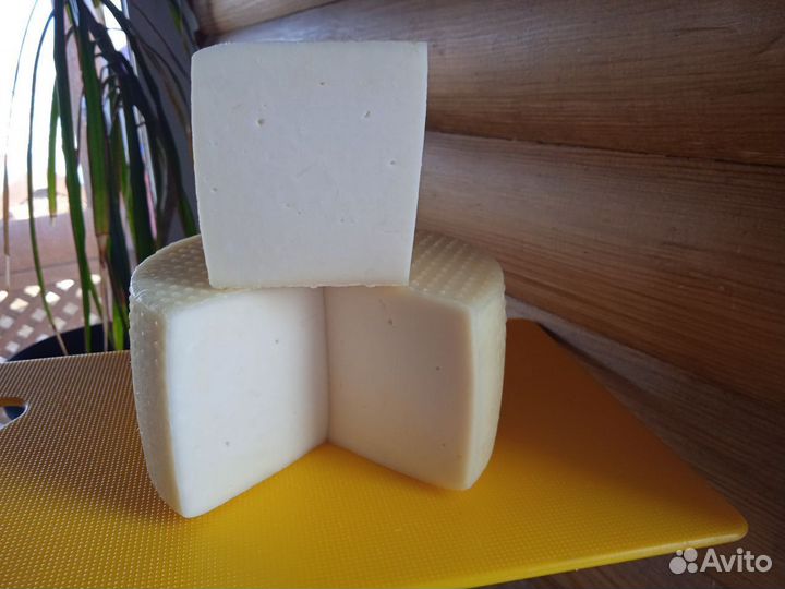 Козье молоко, сыр, масло, йогурт