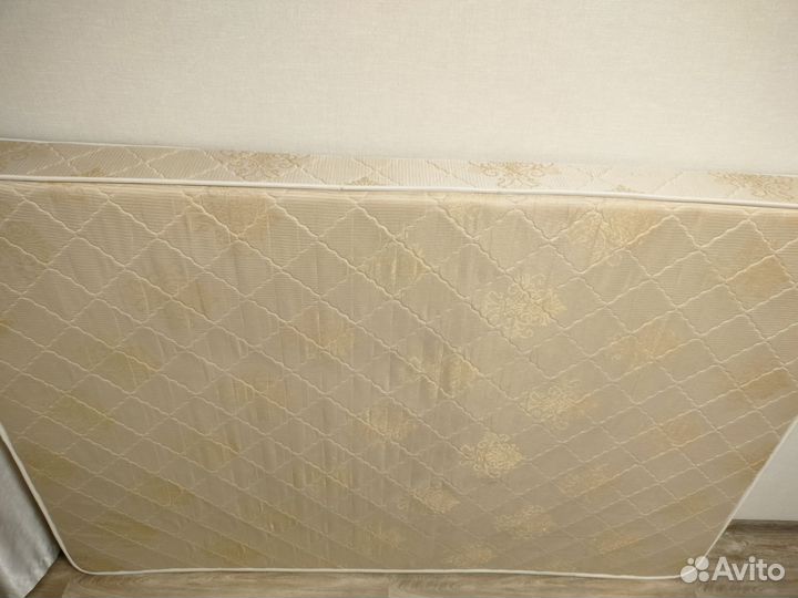 Матрас 140х200