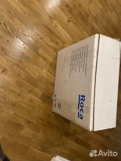 Раковина накладная