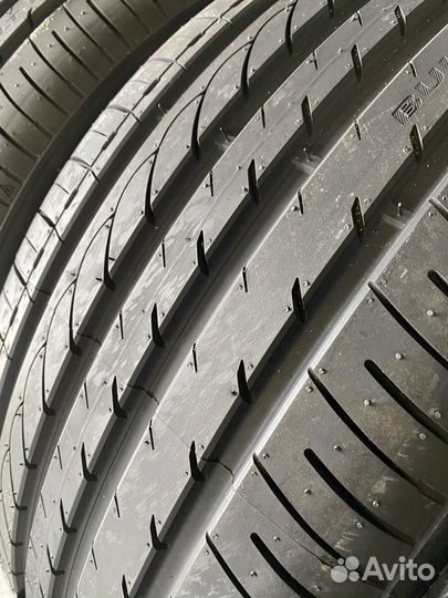 Pace Alventi 245/40 R20 99Y