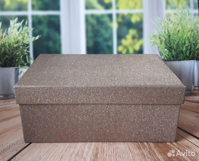 Подарочные коробки