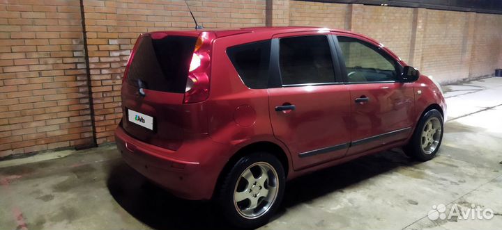 Nissan Note 1.4 МТ, 2008, 275 000 км